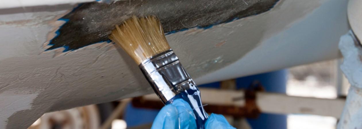 Gel coating boot repareren